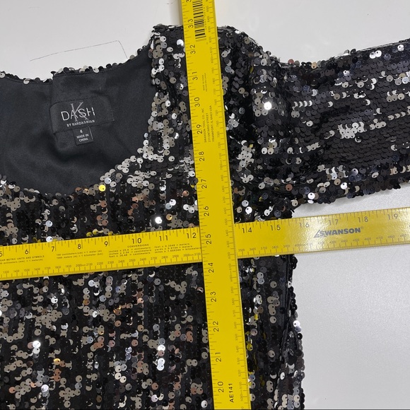 DASH Kardashian long sleeve mini sequin dress silver black sz 4 - Picture 3 of 8